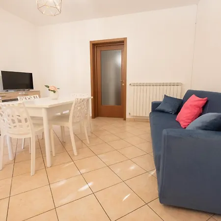 Ginevra 1 - Apartament Pineto